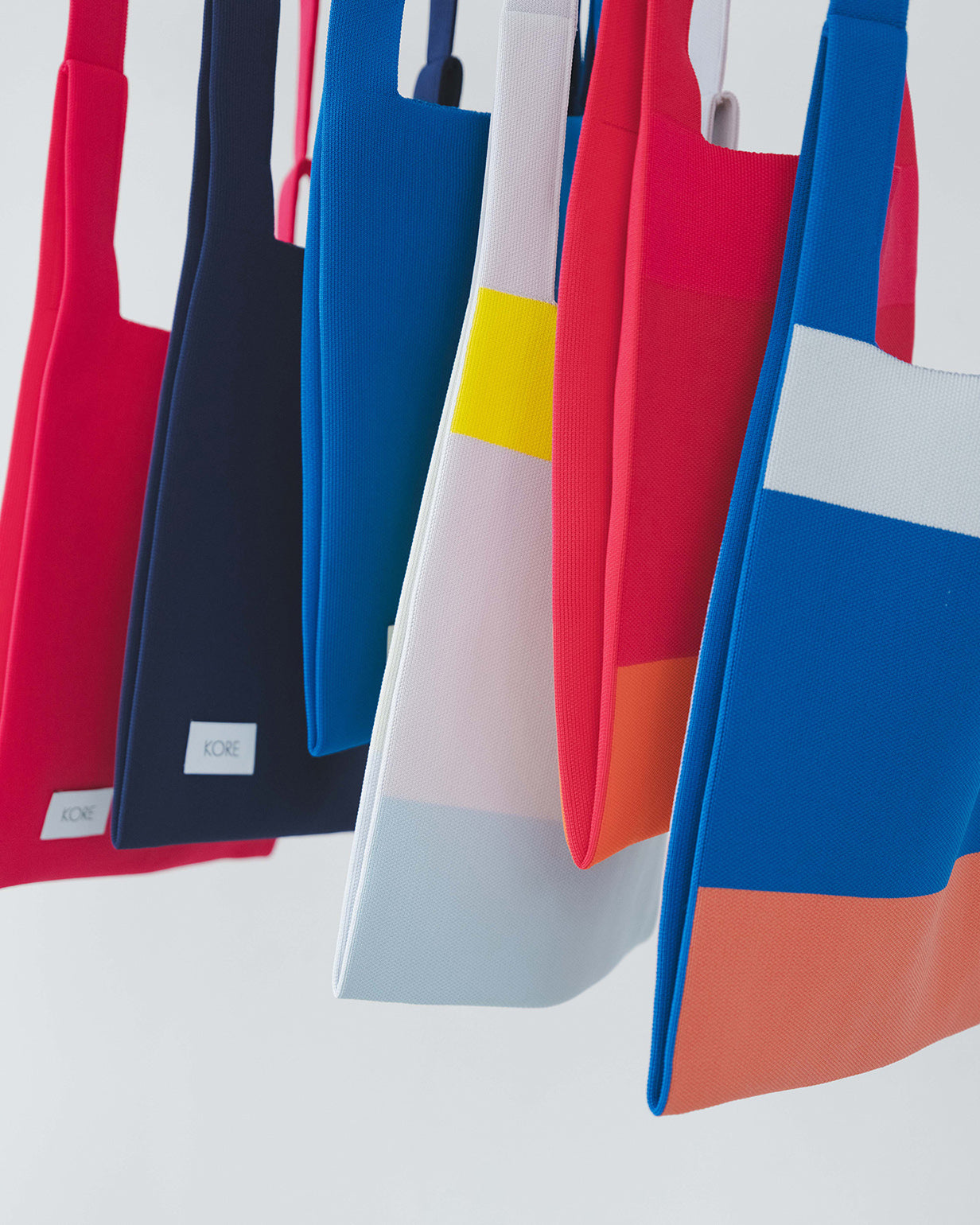 Square L in Berry Pink