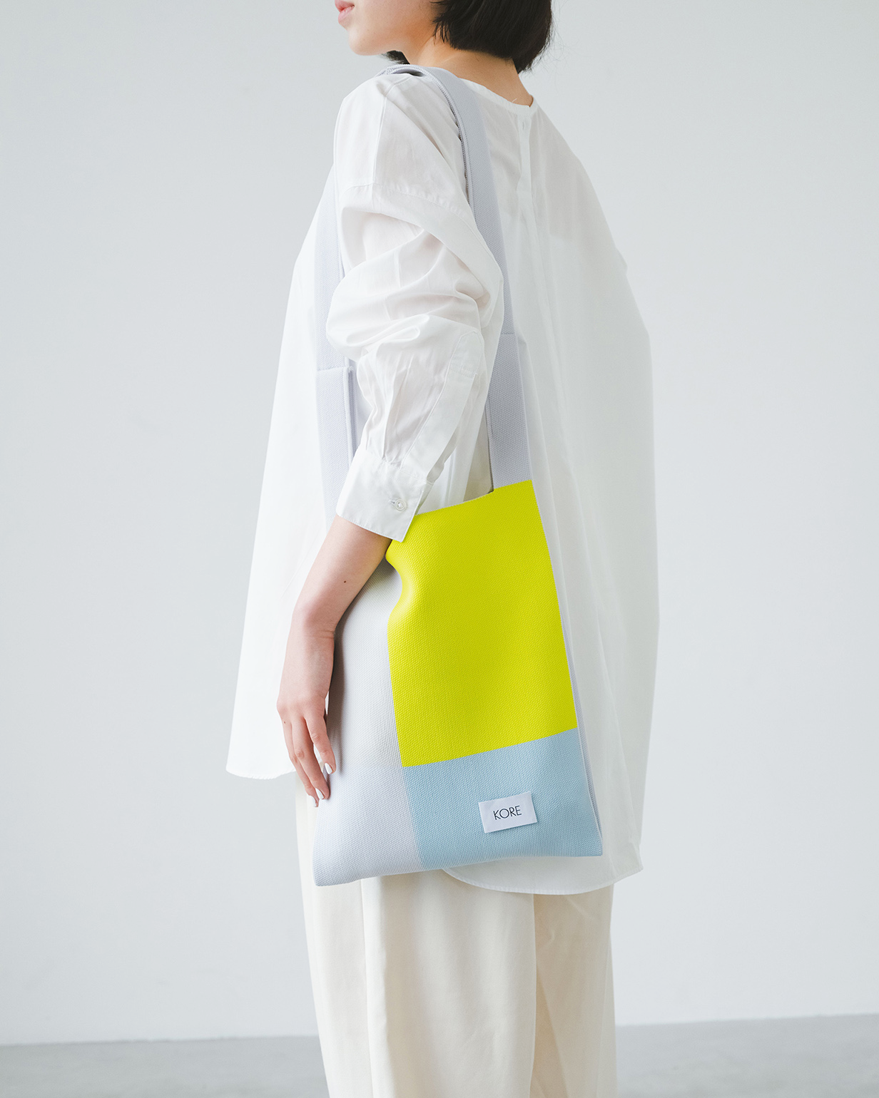 Square L in Cold Lime Block