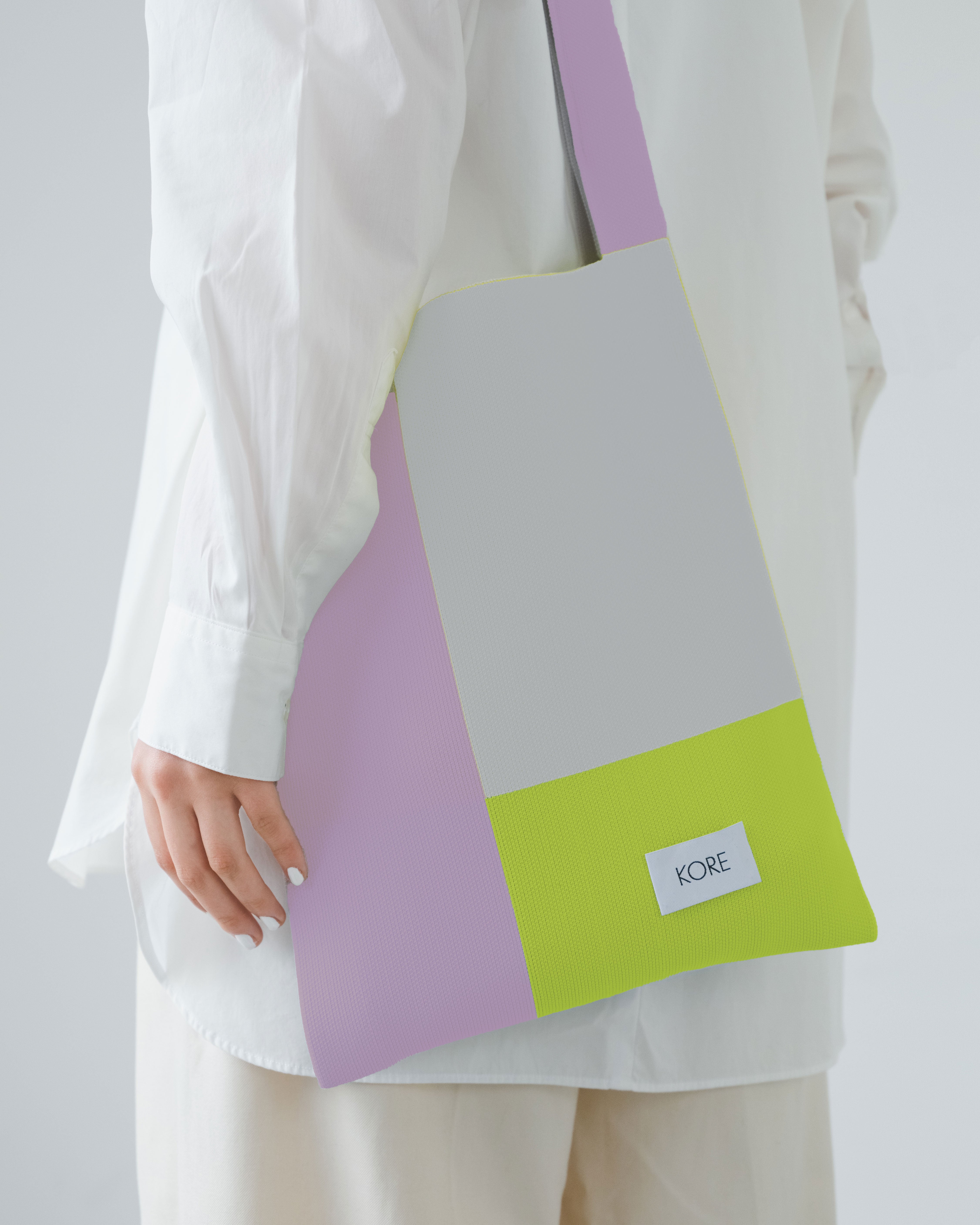 Square L in Freesia Block 再生ポリエステルを使用した純国産ニット