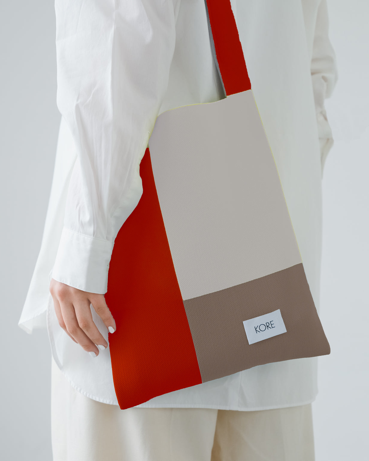 Square L in Rose Hips Block 再生ポリエステルを使用した純国産ニット